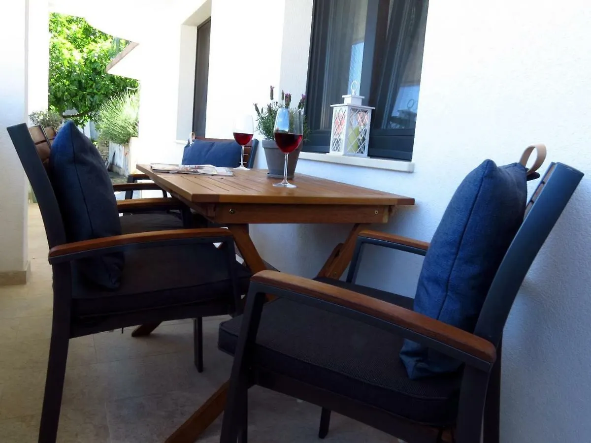 Apartments Barba Trogir
